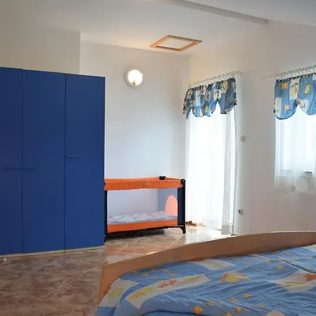 Apartments Green Oasis Malinska Exterior photo