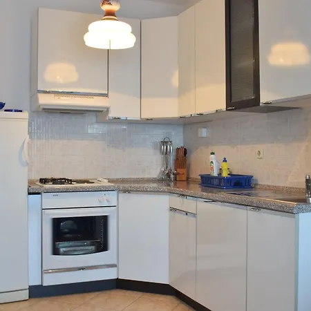 Apartments Green Oasis Malinska Exterior photo