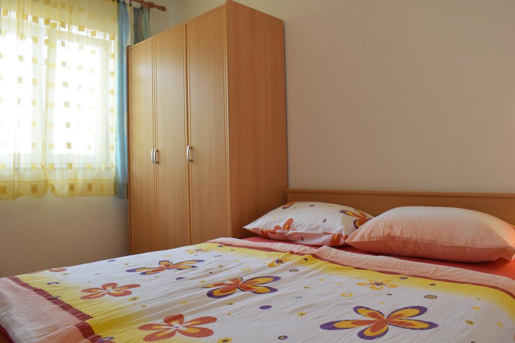 Oasis Apartment