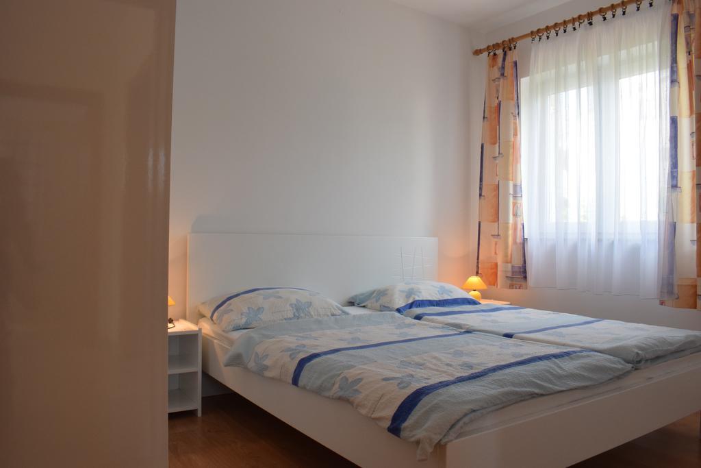 Oasis Apartment